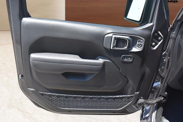 New Car 2025 Jeep Gladiator  Sport S For Sale Under $40,000 In Austin, Texas