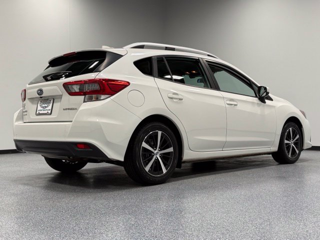 Used 2022 White Subaru Premium image 8