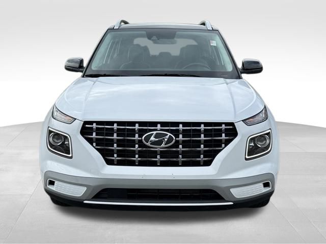 2022 Hyundai Venue Limited 2