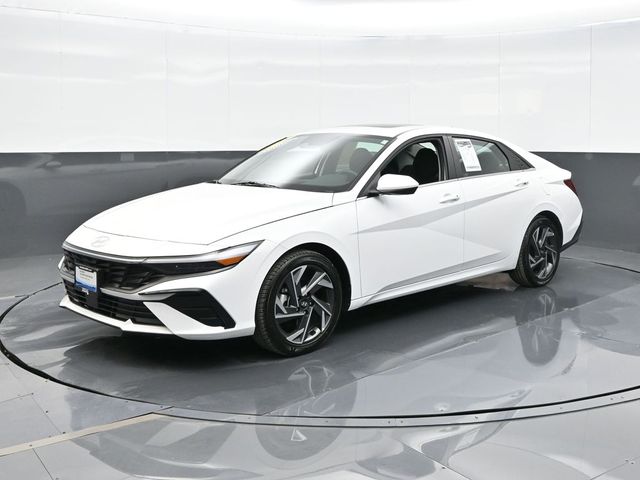 2024 Hyundai Elantra SEL 4