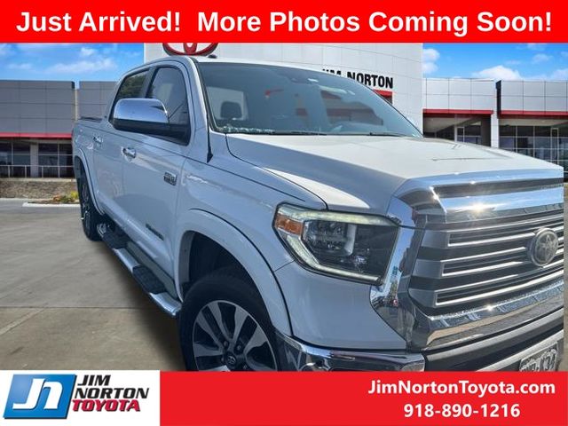  2018 Toyota Tundra Limited CrewMax 5.7L FFV 4WD   