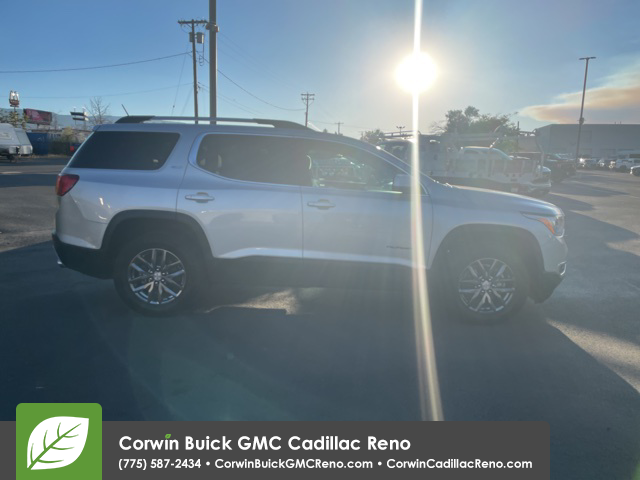 2017 GMC Acadia SLT-1 34