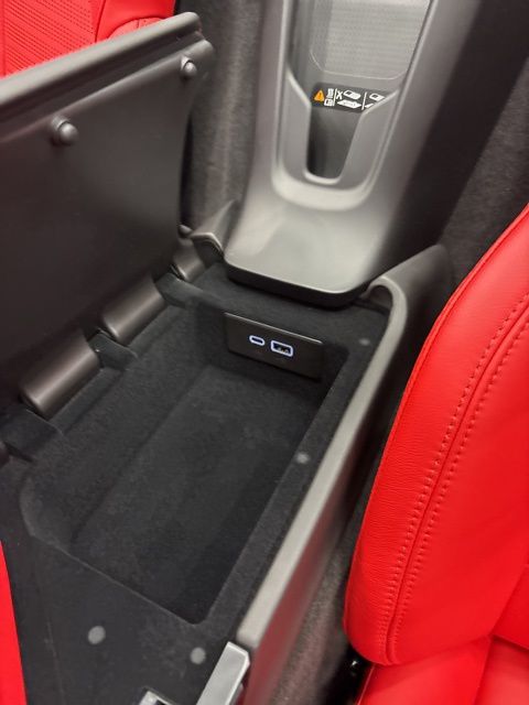 2025 Chevrolet Corvette Stingray photo