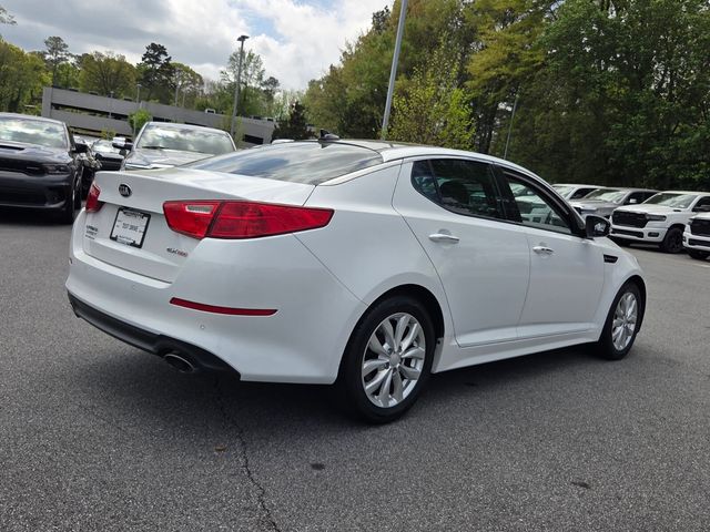 Used 2015 White Kia EX image 9