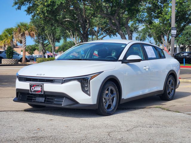 2025 Kia K4 LXS White at Shottenkirk Kia Fort Bend