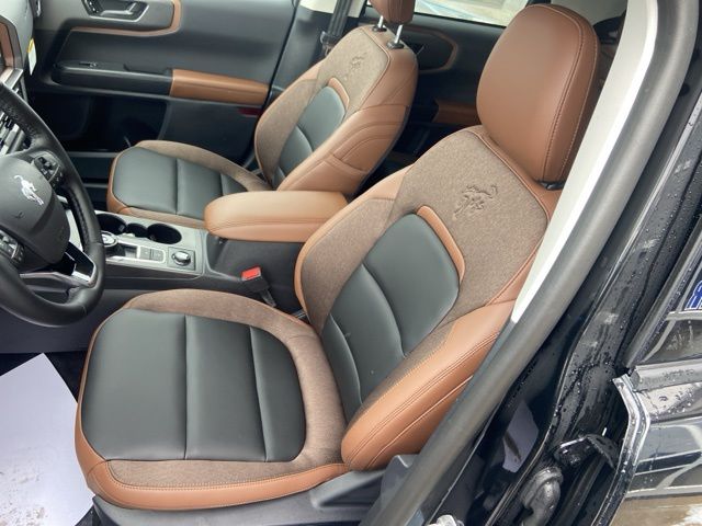 2025 Ford Bronco Sport Outer Banks - 7