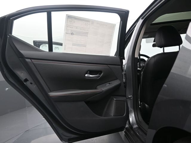 2025 Nissan Sentra SR - Photo 30