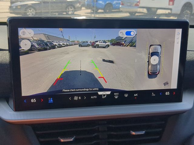 New 2026 Space White Metallic Ford Tremor® image 31