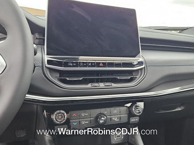 New 2026 Blue Jeep Latitude image 19