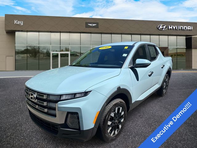 Blue / Stone 2025 Hyundai Santa Cruz SE Crew Cab AWD Pickup Truck All-Wheel Drive 8-Speed Automatic