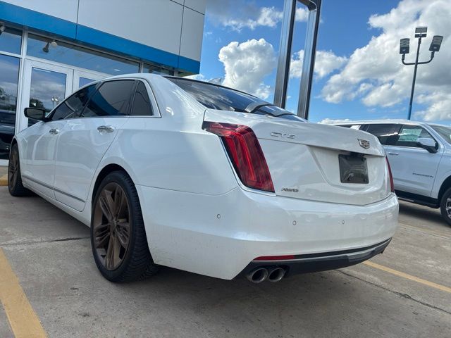 2018 Cadillac CT6 3.6L Luxury - Image 3