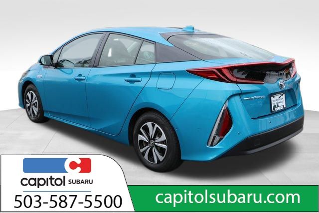 2017 Toyota Prius Prime Advanced 24