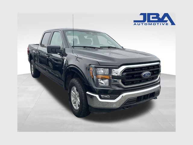 Black Metallic 2023 Ford F-150 XLT SuperCrew 4WD Pickup Truck Four-Wheel Drive Automatic