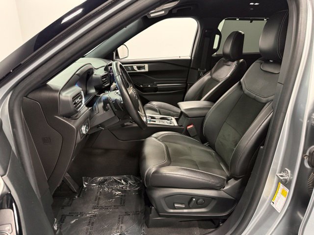 Used 2022 Silver Ford ST image 10