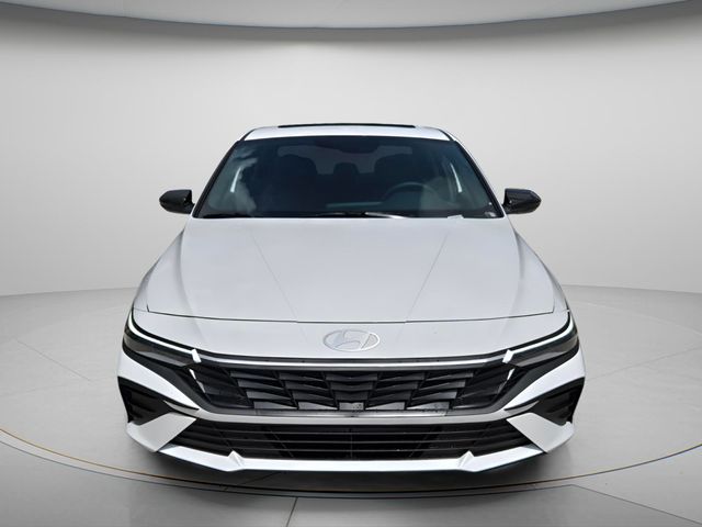 2026 Hyundai Elantra - $23,786