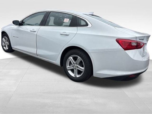 2023 Chevrolet Malibu LT White at Davis Toyota of Orangeburg