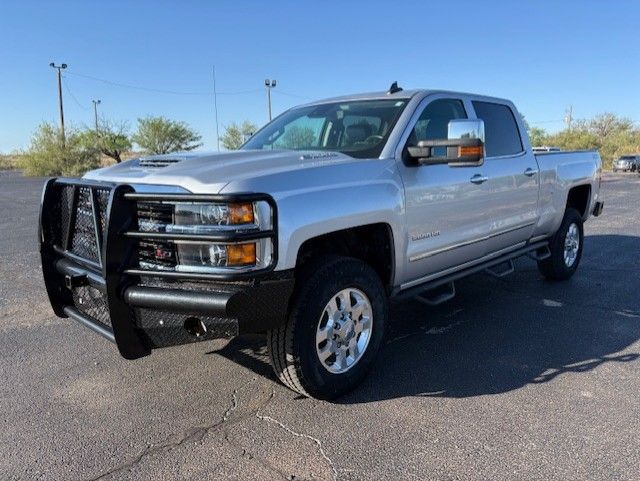 Silver Ice Metallic 2017 Chevrolet Silverado 2500HD LTZ Crew Cab 4WD Pickup Truck Four-Wheel Drive 6-Speed Automatic