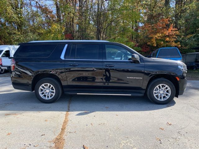 2023 Chevrolet Suburban LT 6