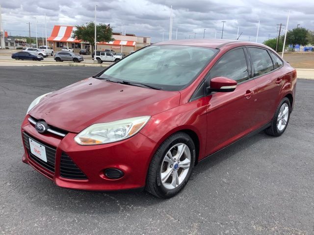 Ruby Red Metallic 2013 Ford Focus SE Sedan Front-Wheel Drive 6-Speed Automatic