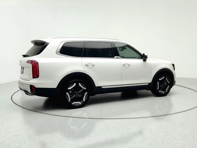 Used 2024 Kia Telluride SUV