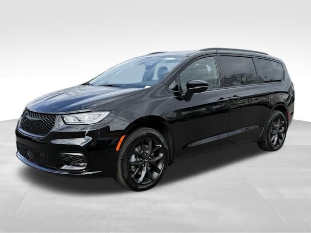 2026 Chrysler Pacifica