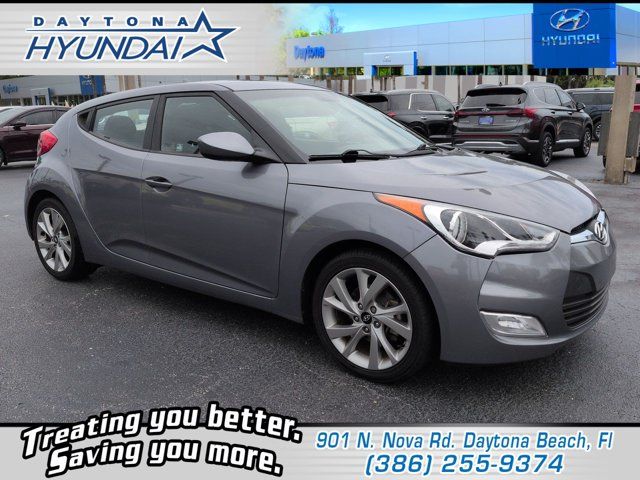 Triathlon Gray Metallic 2017 Hyundai Veloster Coupe Front-Wheel Drive 6-Speed Dual Clutch