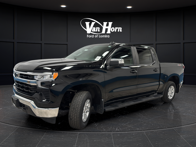 Used 2023 Black Chevrolet LT image 3