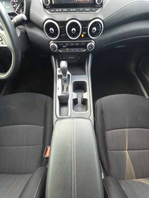 2024 Nissan Sentra SV:B01833