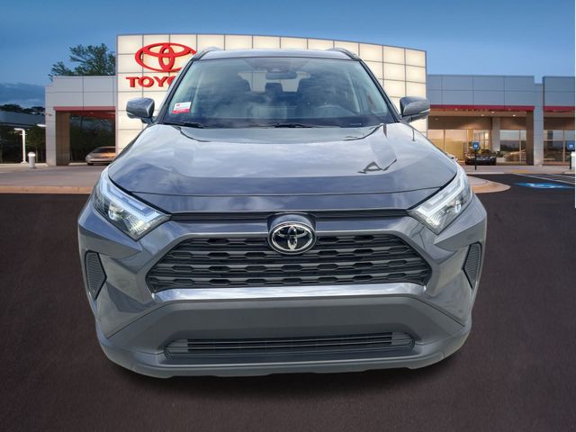 2024 Toyota RAV4 XLE 8