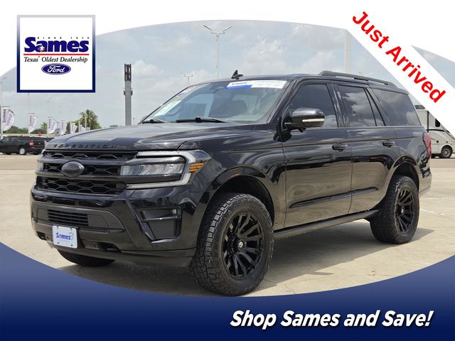  2022 Ford Expedition Limited 4WD   