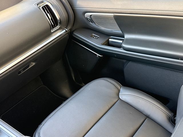 New 2026 Black Ford Platinum image 16