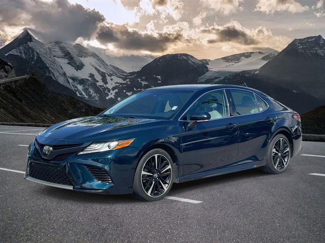 Teal (Aqua) 2018 Toyota Camry Sedan Front-Wheel Drive 8-Speed Automatic