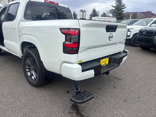 2026 Nissan Frontier SV - Photo 11
