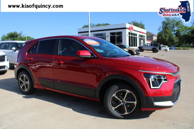 2026 Kia Niro LX HEV's photo