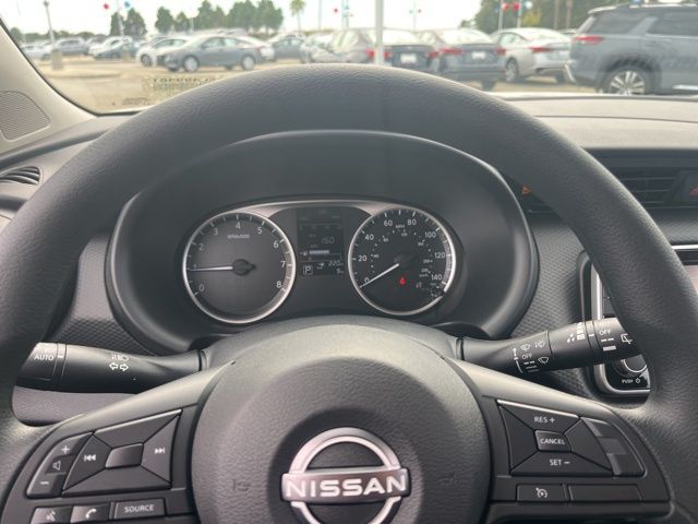 New 2025 Gray Nissan S image 11