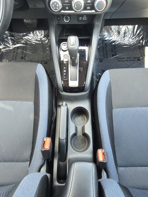 2025 Nissan Versa 1.6 SV:B02429