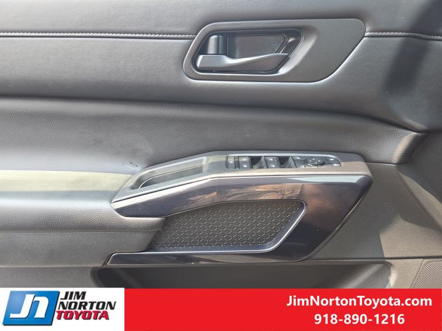 Used 2025 Nissan Pathfinder SUV