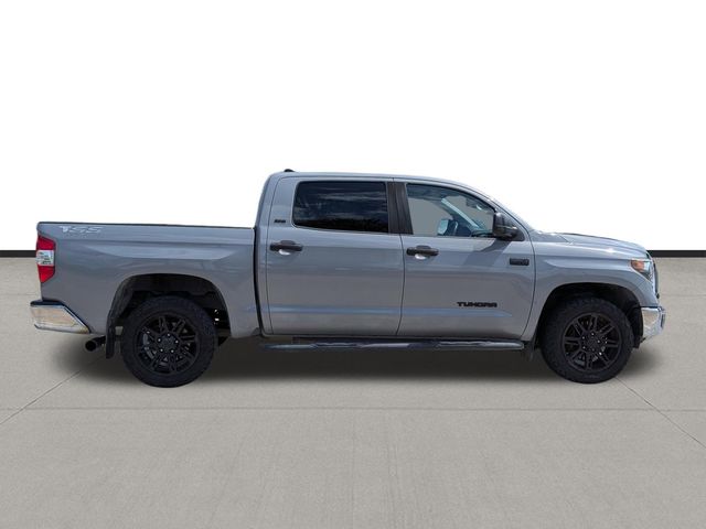 2020 Toyota Tundra SR5 - 3