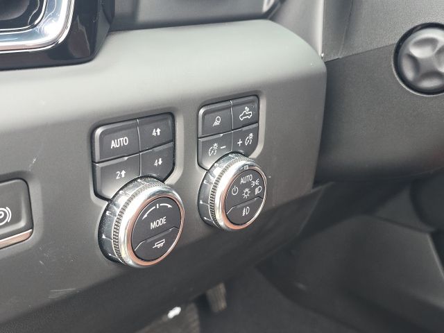 Photo of 2024 GMC Sierra 1500 Denali Ultimate in Dallas, GA - 14,  2024 GMC Sierra 1500 Denali Ultimate:C02317