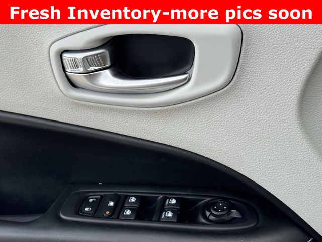 2020 Jeep Compass Latitude Silver at Texan Dodge Chrysler Jeep Ram