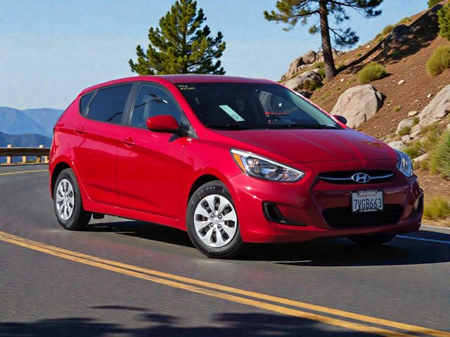 2017 Hyundai Accent SE 4-Door Hatchback FWD