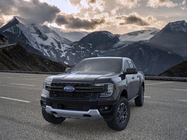 New 2026 Shadow Black Ford XLT image 2
