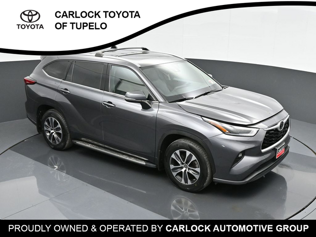 2021 Toyota Highlander XLE 29