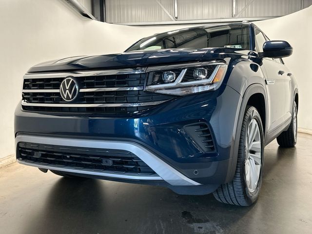 2020 Volkswagen Atlas Cross Sport 2.0T SE w/Technology Blue at Sutliff Volkswagen