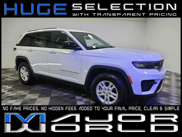 2024 Jeep Grand Cherokee Laredo RWD