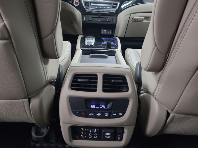 2016 – Honda – Pilot