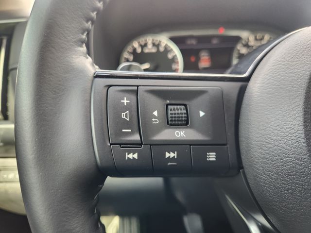 Used 2025 Nissan Pathfinder SUV