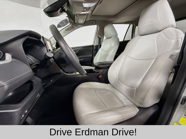 Used 2022 Toyota RAV4 SUV