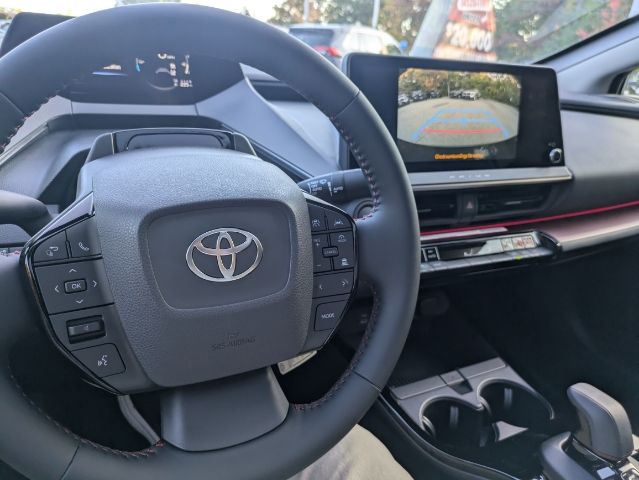 2024 Toyota Prius Prime XSE 32