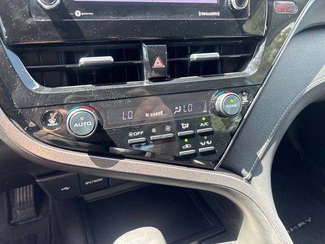 Used Car 2021 Toyota Camry Hybrid  Se For Sale Under $25,000 In San Antonio, Texas